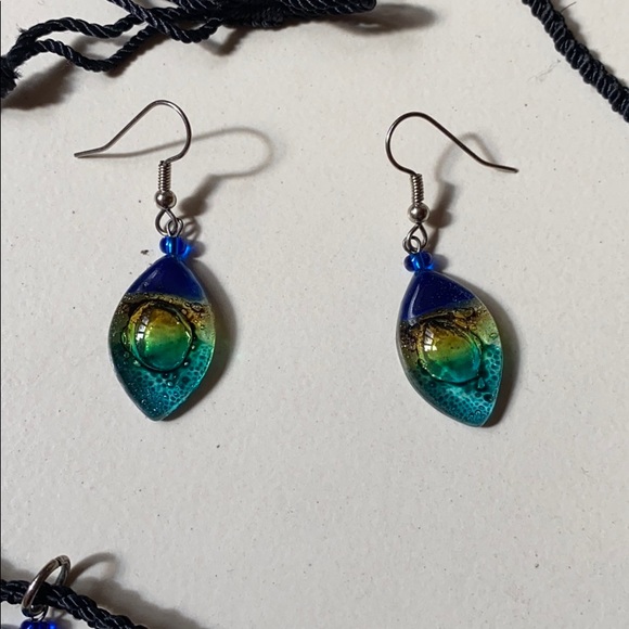 Jewelry Set - Picture 3 of 3